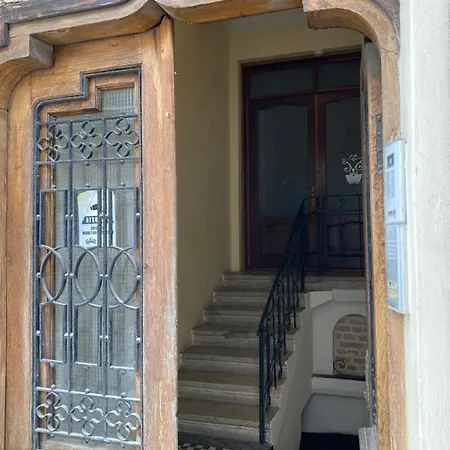 Rustic Next To * Constanţa