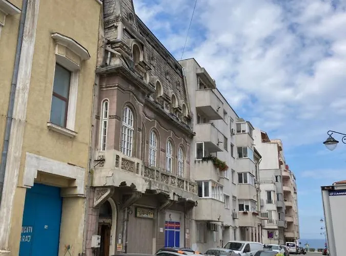 Rustic Next To דירה *